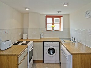 Dishwasher, highchair