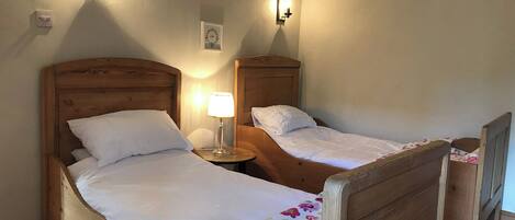 2 Schlafzimmer, kostenloses WLAN, Bettwäsche