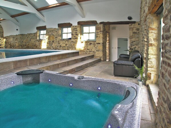 Inomhuspool