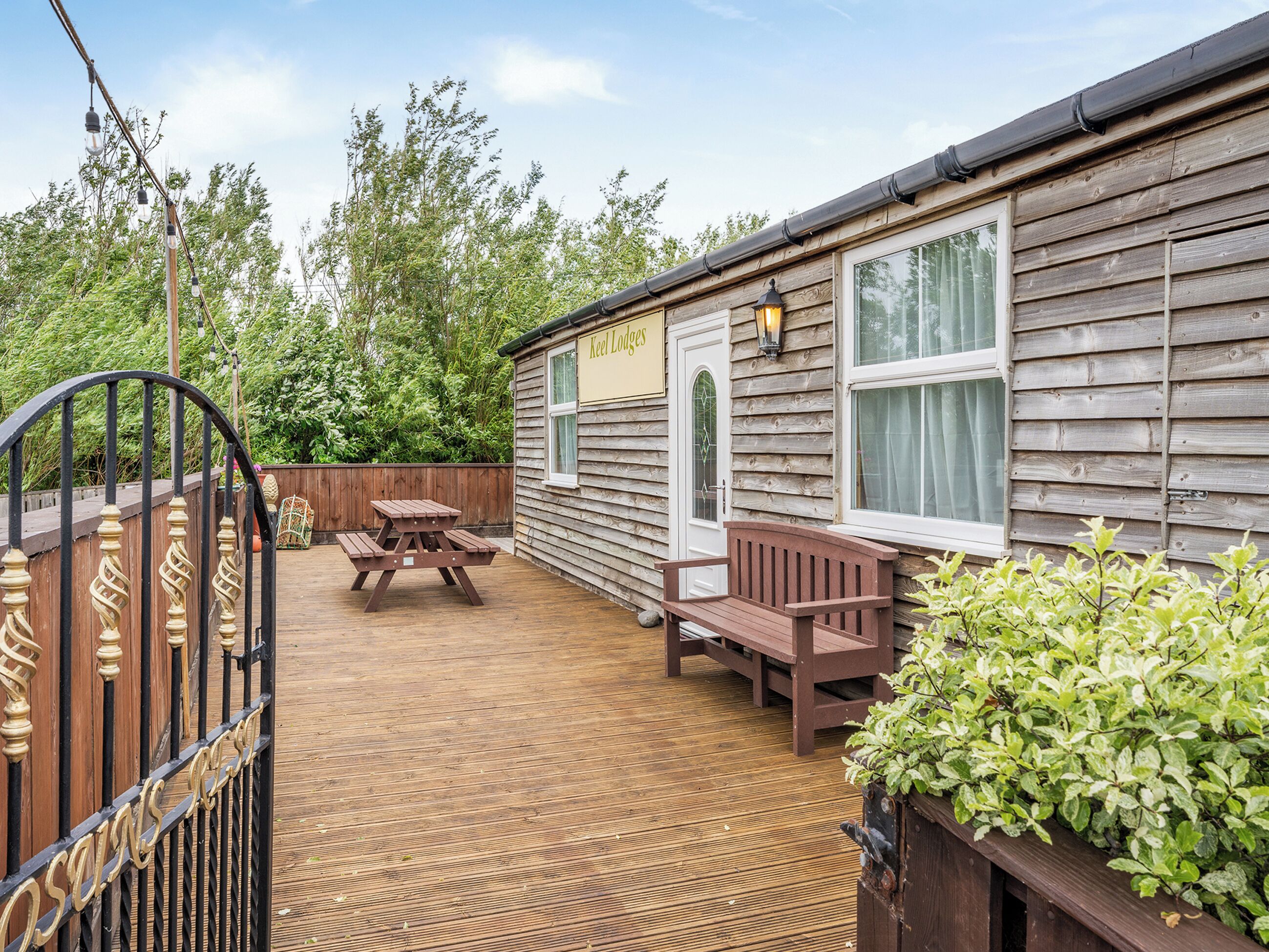 屋外ダイニングエリア