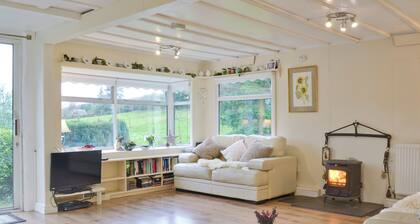 3 bedroom accommodation in Easthope, near Much Wenlock