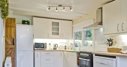 3 bedroom accommodation in Easthope, near Much Wenlock