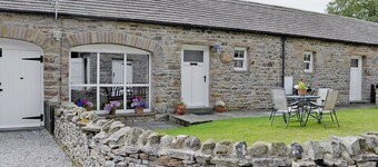 3 bedroom accommodation in Carperby, near Leyburn