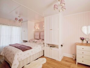 2 bedrooms, free WiFi, bed sheets - 2 bedroom accommodation in Clachan near Tarbert (Clachan near Tarbert)