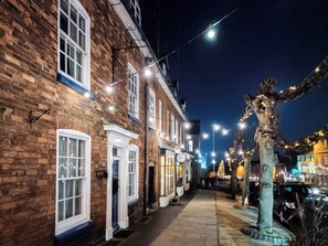 Exterior - 4 bedroom accommodation in Cleobury Mortimer, near Ludlow (Cleobury Mortimer, near Ludlow)