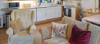 3 bedroom accommodation in Lyme Regis