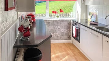 Dishwasher, highchair