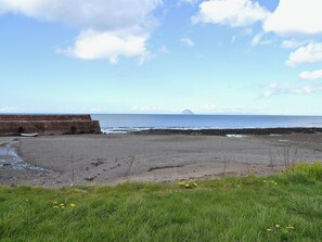 Beach - 3 bedroom accommodation in Ballantrae, near Girvan (Ballantrae, near Girvan)