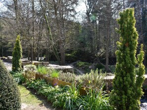 Property grounds - 1 bedroom accommodation in Egton Bridge near Whitby (Egton Bridge near Whitby)