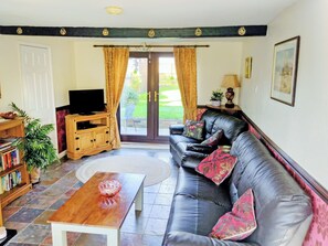 Living area - 2 bedroom accommodation in Hemingby, near Horncastle (Hemingby, near Horncastle)