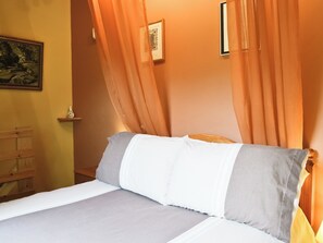 1 chambre, Wi-Fi gratuit, draps fournis