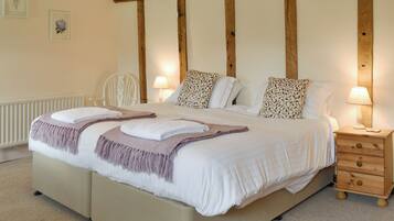 2 bedrooms, free WiFi, bed sheets