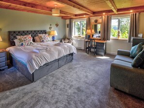 3 habitaciones, wifi gratis y ropa de cama 