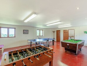 Games room - New Park Farm - Church Cottage (near Keswick)
