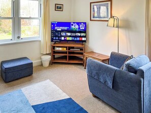 Living area - A ground floor apartment with level access, in Keswick. (Keswick)