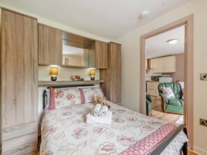 2 soverom, wi-fi (inkludert) og sengetøy