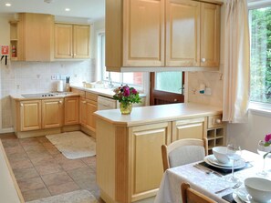 Lavastoviglie, seggiolone, freezer