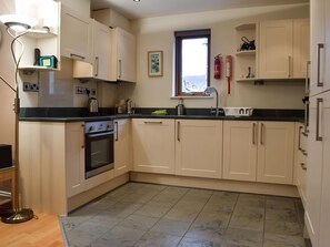 غسالة أطباق، مستلزمات طهي/أطباق/أوعية