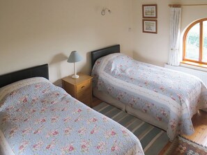 2 Schlafzimmer, kostenloses WLAN, Bettwäsche