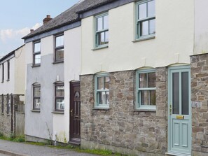 Exterior - 2 bedroom accommodation in Newquay (Newquay)