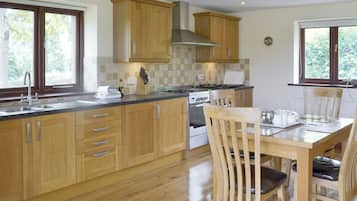 Lave-vaisselle, chaise haute