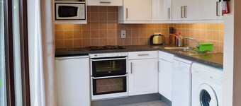 Boundary Gallery Cottage