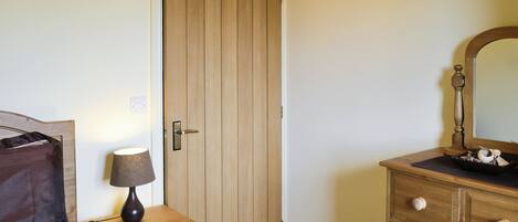 2 habitaciones, wifi gratis y ropa de cama