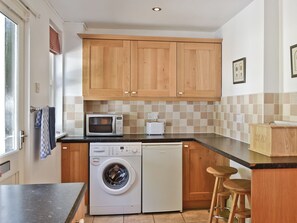 Lavavajillas y utensilios de cocina 