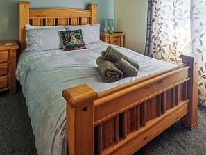 3 chambres, accès au Wi-Fi (inclus), literie fournie