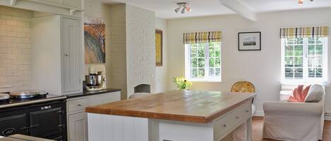 Dishwasher, highchair