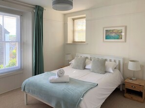 4 chambres, Wi-Fi gratuit, draps fournis