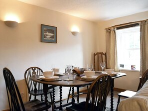 Dining - 3 bedroom accommodation in Threlkeld (Threlkeld)