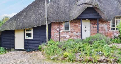1 bedroom accommodation in Burgate, near Fordingbridge