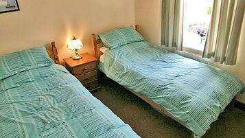 2 bedrooms, free WiFi, bed sheets