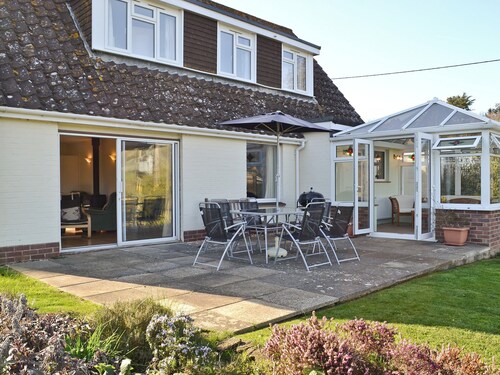 3 bedroom accommodation in Brighstone