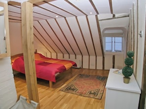 2 chambres, Wi-Fi gratuit, draps fournis