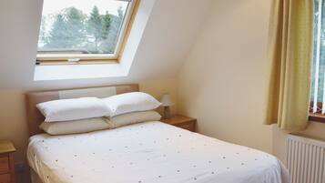 3 chambres, Wi-Fi gratuit, draps fournis