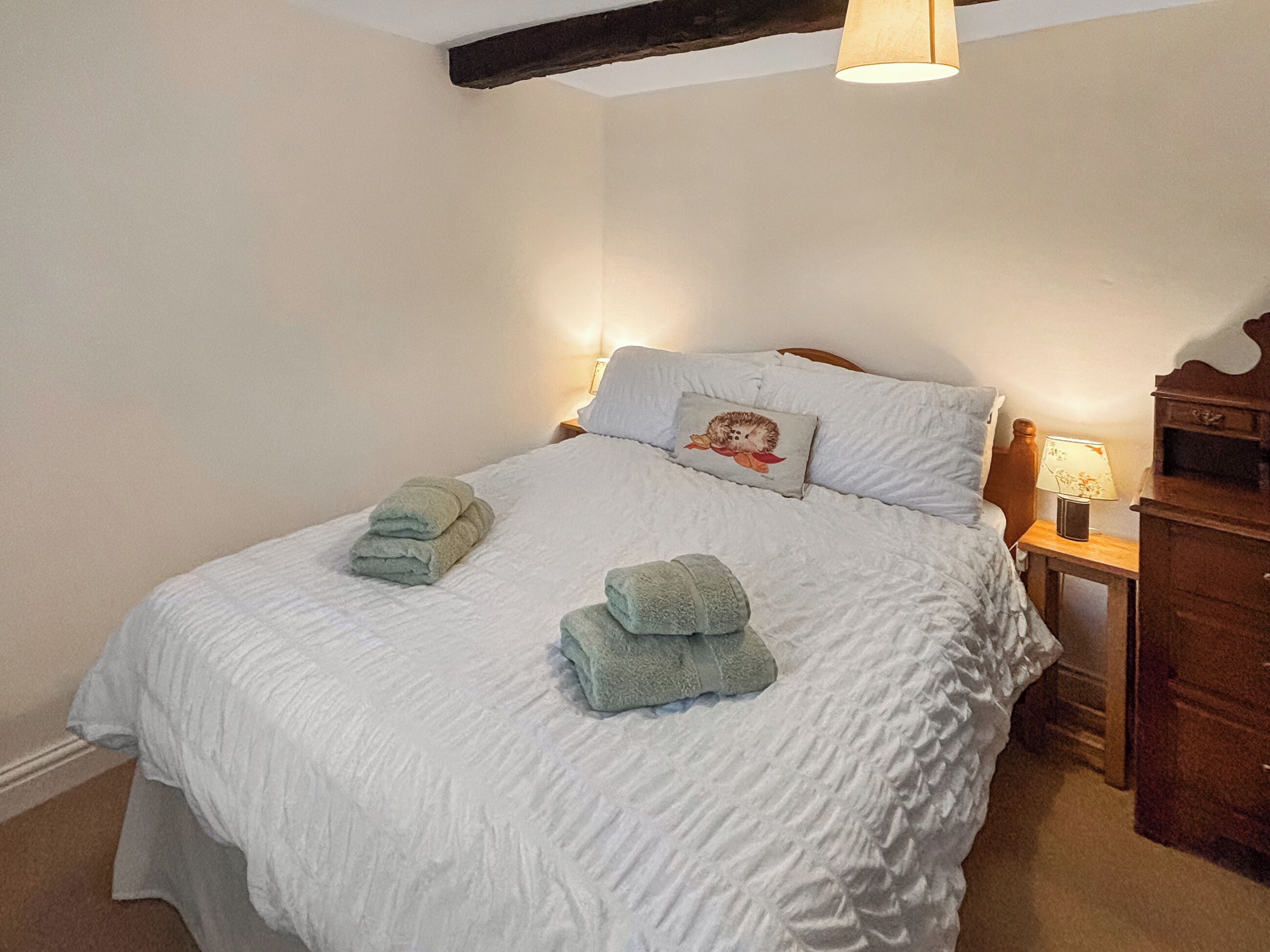 3 bedrooms, free WiFi, bed sheets