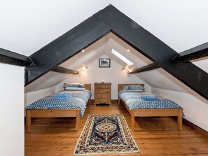 3 bedrooms, free WiFi, bed sheets