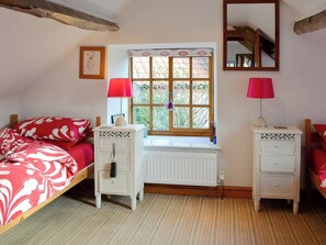 2 chambres, Wi-Fi gratuit, draps fournis