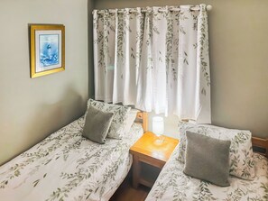 2 bedrooms, free WiFi, bed sheets