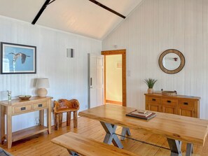 Dining - 2 bedroom accommodation in Ardentinny near Dunoon (Ardentinny near Dunoon)