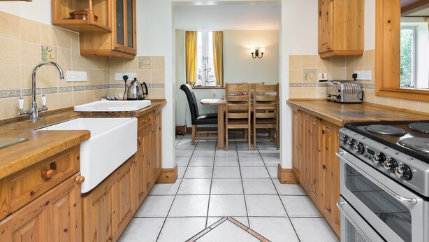 غسالة أطباق، كرسي للأطفال