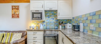 1 bedroom accommodation in Arlingham, near Frampton-on-Severn