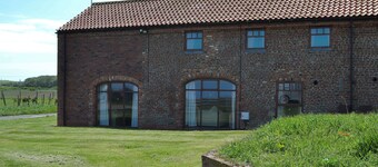 Nightingale Cottage- 25115