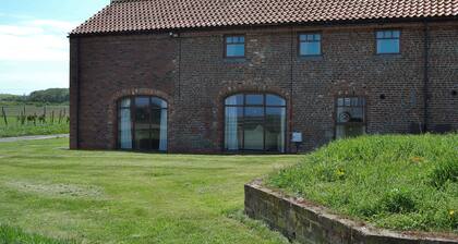 Nightingale Cottage- 25115