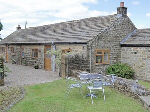 Outdoor dining - 2 bedroom accommodation in Pateley Bridge (Pateley Bridge)
