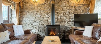 Honeysuckle Cottage - 27880