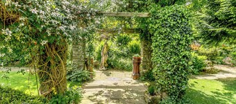 Stable Cottage - E5118