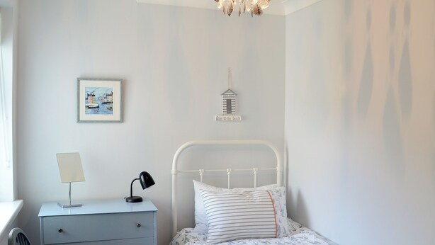 2 bedrooms, WiFi (free), bed sheets - 2 bedroom accommodation in Bothenhampton, near Bridport (Bothenhampton, near Bridport)